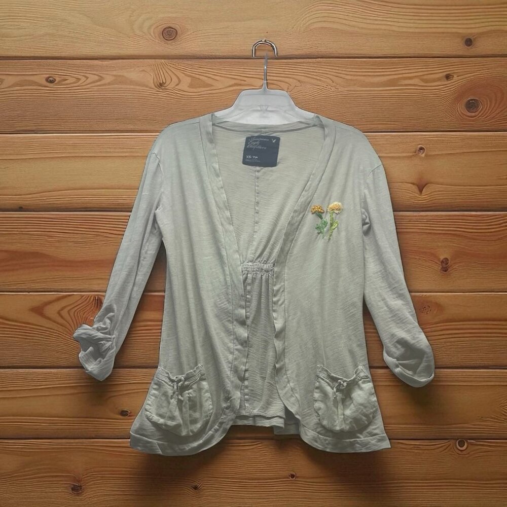 American Eagle Cardigan Sweater Womens XS Open Front Embroidered Flowers Sage